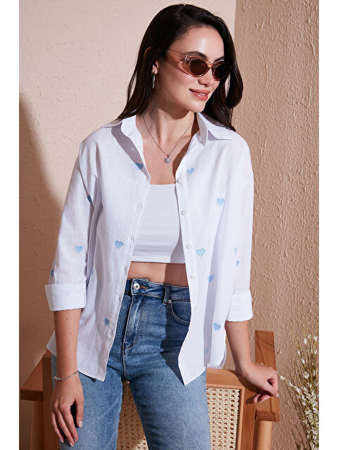 Lela Pamuk ve Keten Karışımlı Regular Fit Kalp Baskılı Gömlek 6779932 - S000396448-37234