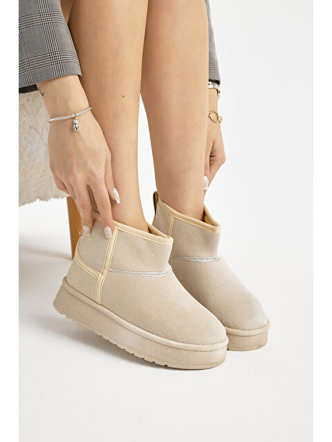 TONNY BLACK Kadın Bej Kalın Poli Taban Süet Görünümlü Günlük Bot - S000493859-19928