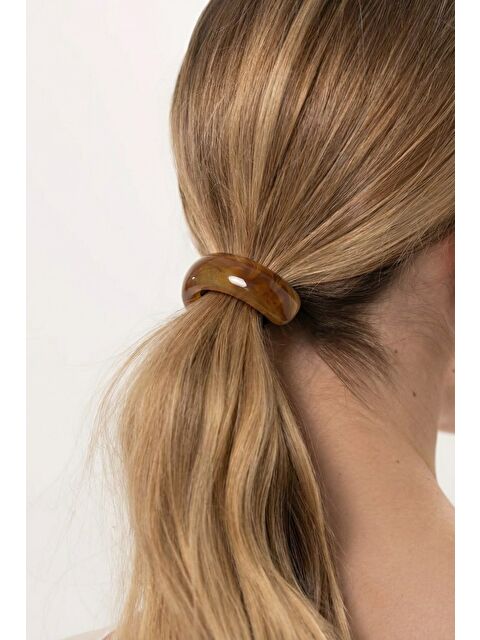 Katia And Bony Kahverengi Oval Kemik Aksesuarlı Lastik Toka