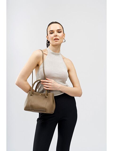 Lucky Bees Kadın Suni Deri El ve Omuz Çantası - S000197951-26429