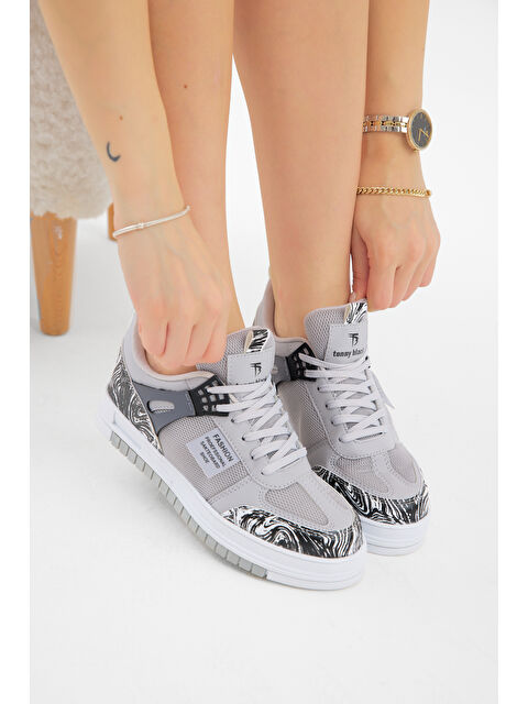 TONNY BLACK Unisex Gri Siyah Termo Taban Desenli Fileli Bağcıklı Spor Ayakkabı - S000493968-37287