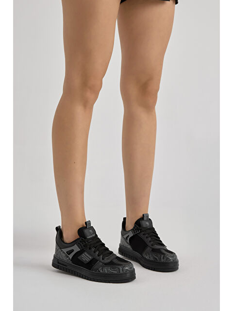 TONNY BLACK Unisex Siyah Termo Taban Desenli Fileli Bağcıklı Spor Ayakkabı - S000493968-19351