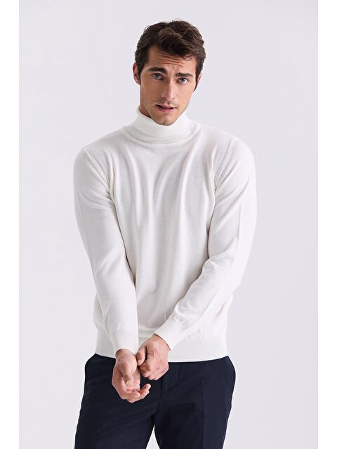 JAKAMEN Ekru Slim Fit Tam Balıkçı Yaka Triko Kazak - S000495767-19965