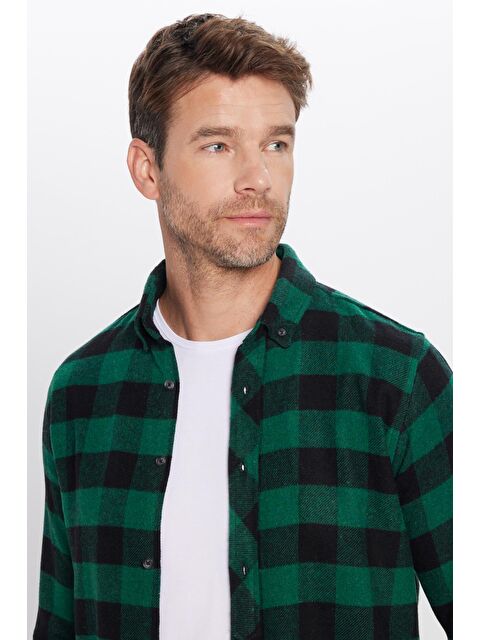 TUDORS Erkek Slim Fit Dar Kesim Oduncu Düğmeli Yaka Kareli Kışlık Gömlek