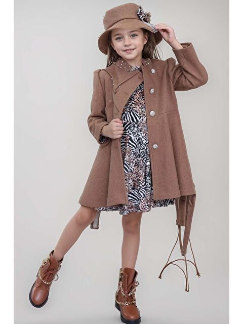 Riccotarz Kız Çocuk Leopar Desen Elbise Taş İşleme Yaka Boydan Düğme ve Kemer Detaylı Kahverengi Kaşe Kaban - S000305211-19413