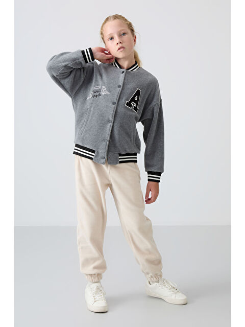 Tommylife Gri Melanj Kalın Yumuşak Dokulu Standart Fit Nakışlı Polar Kız Çocuk Kolej Ceket - 75156 - S000330287-74