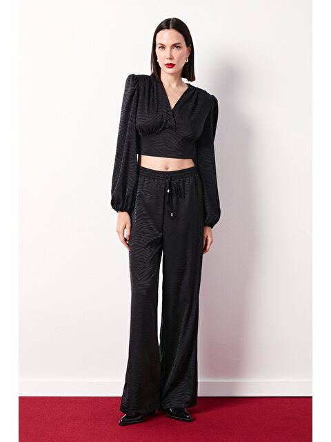 SATEEN Desenli Kruvaze Saten Bluz - Siyah - S000323417-19351