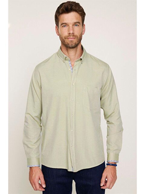 TUDORS Erkek Regular Fit Klasik Kesim Pamuklu Oxford Doku Tek Cepli Yeşil Düğmeli Yaka Gömlek - S000030233-18194