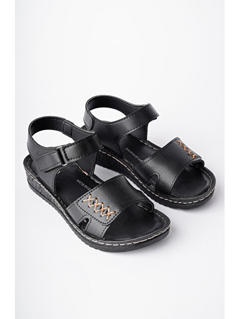 Muggo SALVA Rahat Kalıp Deri Görünümlü Cırtlı Tek Bant Kadın Sandalet