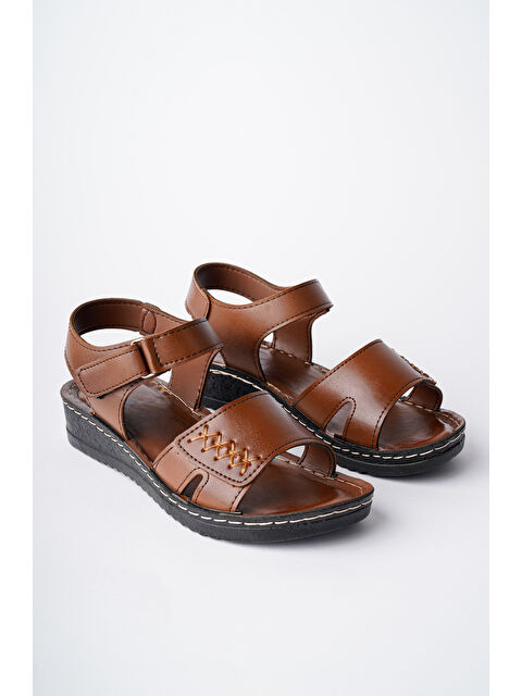 Muggo SALVA Rahat Kalıp Deri Görünümlü Cırtlı Tek Bant Kadın Sandalet - S000151767-19413