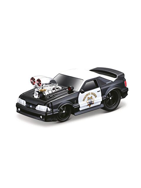 Maisto Muscle Machines 06 - 1993 Ford Mustang SVT Cobra Model Araba 1/64 - S000195212-23173