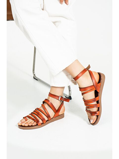 Pembe Potin Şerit Bantlı Bilekte Tokalı Bodrum Kadın Sandalet 51-3003-23 - S000063228-20013