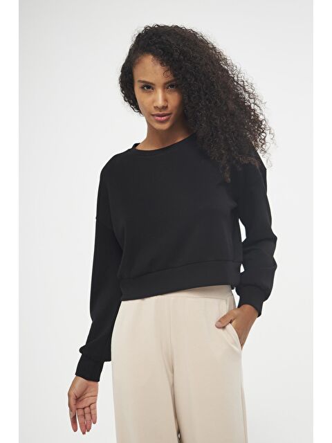 Chandraswear Siyah Kadın Uzun Kollu Crop Sweatshirt - Gobi - S000090898-19351