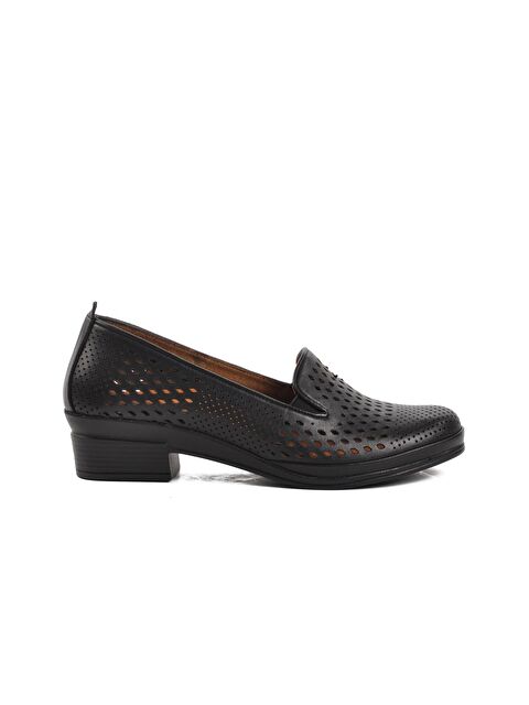 Ayakmod 82 Siyah Hakiki Deri Kadın Günlük Ayakkabı - S000026217-19351