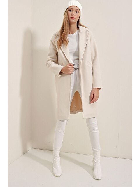Hazelin Kadın Ekru Tek Düğmeli Çift Cepli Astarlı Şık Kaşe Kaban HZL23W-BD190851 - S000040252-19965