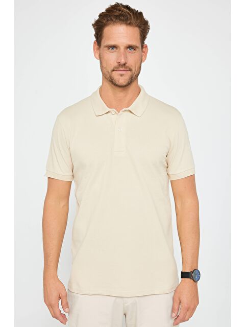 TUDORS Erkek Slim Fit Dar Kesim %100 Pamuk Düz Pike Taş Renk Polo Yaka Tişört