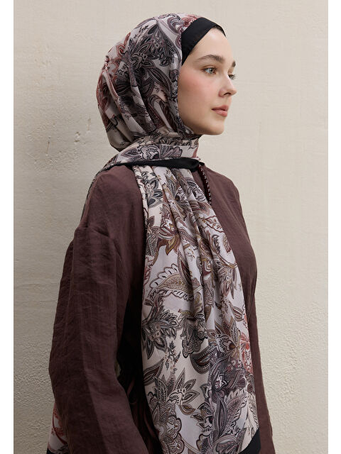 Fresh Scarfs Meva Desen İpek Krep Şal Siyah