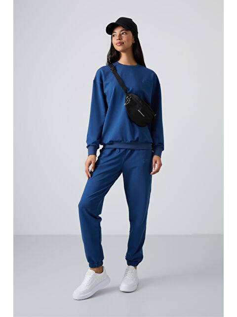 Tommylife Parlament Basic Pamuklu O Yaka Oversize Lastik Paça Kadın Eşofman Takım - 95287 - S000085523-17234