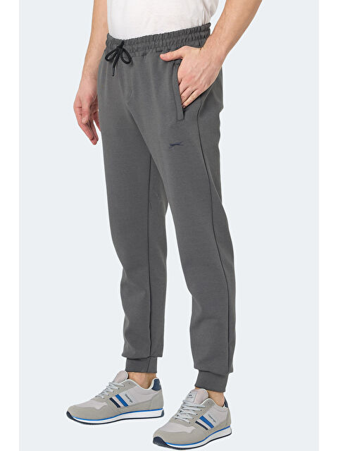 SLAZENGER KIWI IN Erkek Fermuar Cepli Dar Paça Koyu Gri Eşofman Altı - S000361853-29351