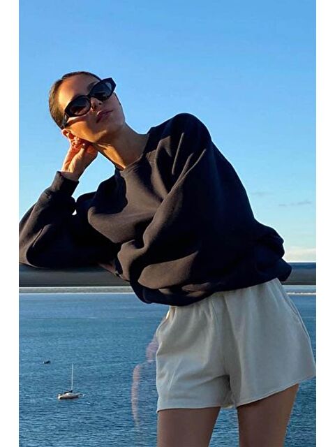 Madmext Siyah Bisiklet Yaka Basic Sweatshirt Mg1559 - S000030591-19351