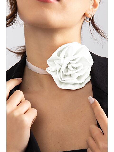 New Obsessions Saten Kumaş Büyük Çiçek Choker Kolye - S000084678-20063