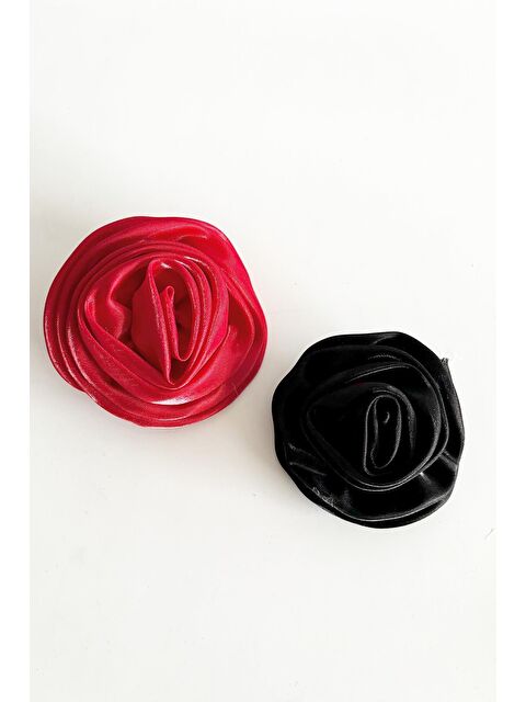 New Obsessions Çok İşlevli Çiçek Detaylı Broş Pens Toka Seti 2'li Paket - S000111597-2461