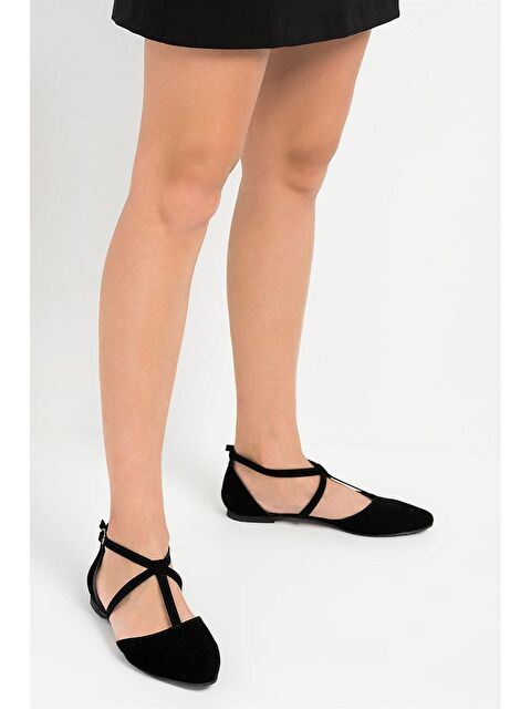 Fox Shoes Siyah Kadın Babet D726537302 - S000032172-19351