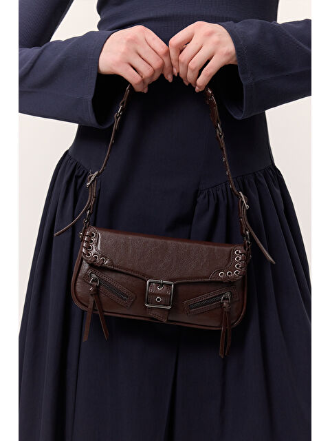 Manuka Toka Detaylı Omuz Çantası Kahverengi - S000388944-19413