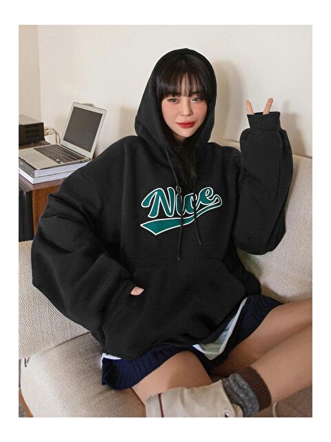 Trendseninle Kadın Siyah Oversize Nice Baskılı Sweatshirt - S000106902-19351