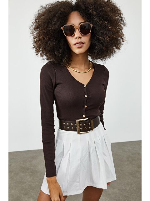 Xhan Kahverengi Düğme Detaylı Kaşkorse Bluz 2KXK2-45832-18 - S000032998-19413