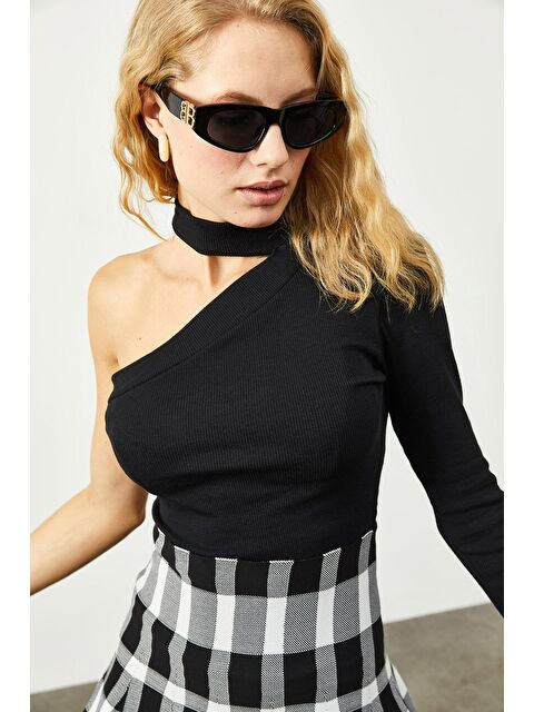 Xhan Siyah Boyundan Bağlamalı Kaşkorse Bluz 2YXK2-46113-02 - S000033002-19351