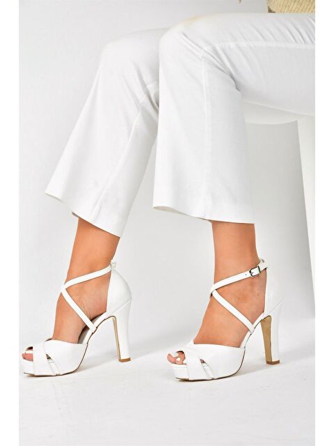 Fox Shoes Beyaz Platform Kalın Topuklu Kadın Ayakkabı M348010209 - S000043201-20063