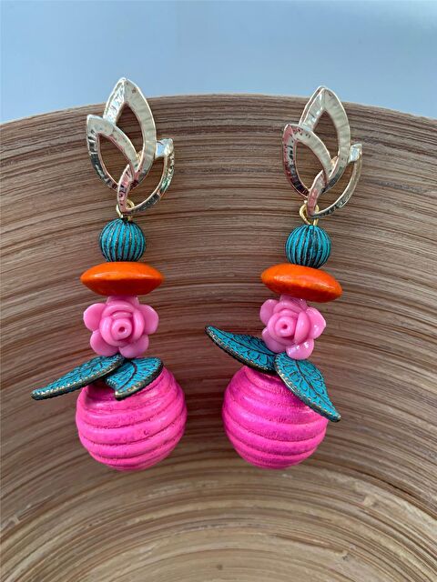 Pelin Aksesuar Pembe Top Boncuklu Yaprak Figürlü Tasarım Küpe - S000051807-23173