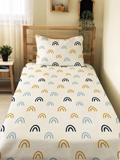 Evmila Minik  Desen Tek Kişilik Çocuk Pike Takımı - S000015533-23173