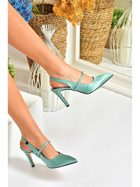 Fox Shoes Yeşil Saten Kumaş Taşlı Topuklu Ayakkabı M404707404 - S000044013-18194