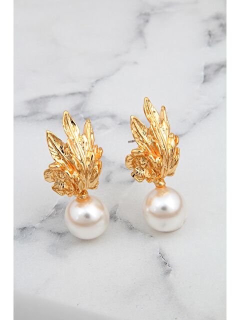 Pelin Aksesuar Yaprak ve Çiçek Figürlü Altın Sarısı İncili Küpe - S000052053-23173