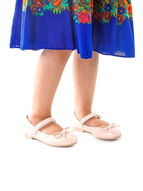 Kiko Kids Barbe Rugan Fiyonklu Cırtlı Kız Çocuk Babet Ayakkabı - S000041492-23490