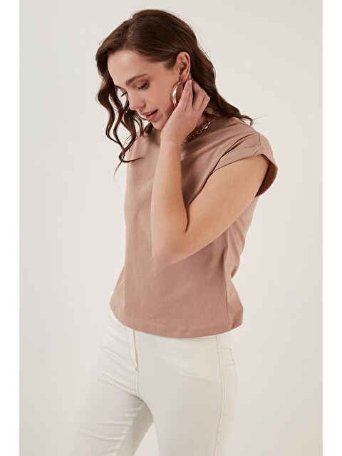 Lela Bisiklet Yaka % 100 Pamuk Basic T Shirt 5864121 - S000001315-19928