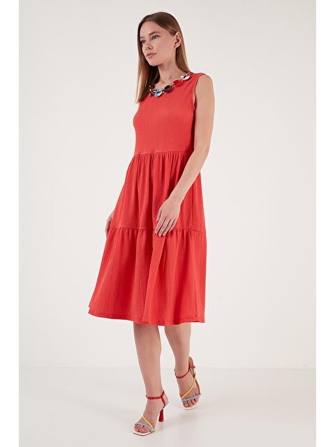 Lela Kolye Detaylı Rahat Kesim Kolsuz Midi Elbise 5865099 - S000013705-20048