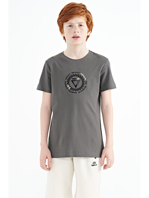 Tommylife Koyu Gri Nakış İşleme Detaylı O Yaka Standart Kalıp Erkek Çocuk Tişört - 11115 - S000030855-29351