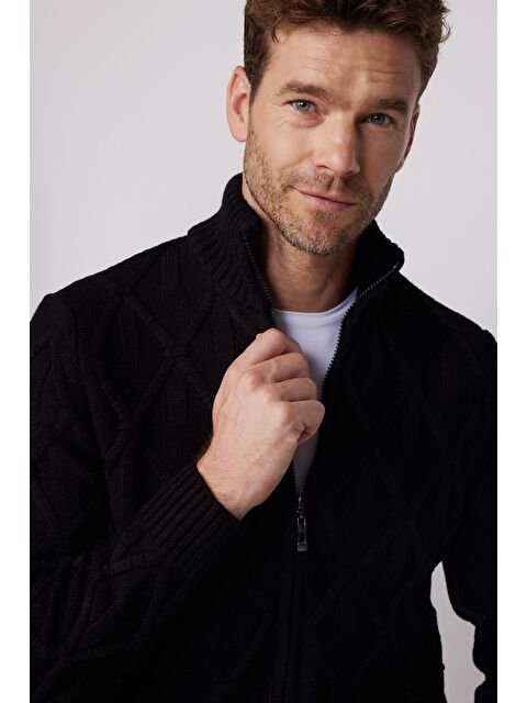 TUDORS Slim Fit Desenli Dik Yaka   Siyah Erkek Fermuarlı Sweatshirt Hırka