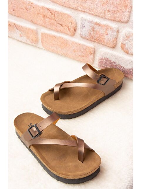 Fox Shoes B777753009 Bronz Kadın Terlik - S000052179-20077