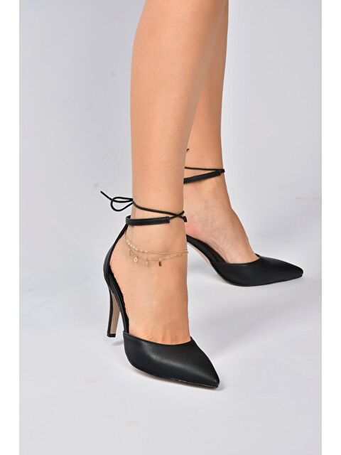 Fox Shoes Siyah Sivri Burun Kadın Topuklu Ayakkabı K404810209 - S000044559-19351