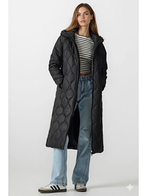 Hazelin Kadın Siyah Kapüşonlu Kapitone Uzun Şişme Mont HZL24W-BD151771 - S000127446-19351