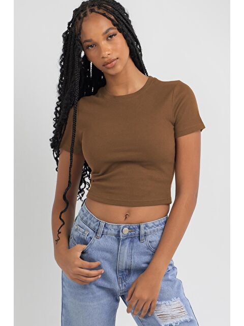 Madmext Kahverengi Basic Crop Kadın Tişört Mg1772 - S000029533-19413