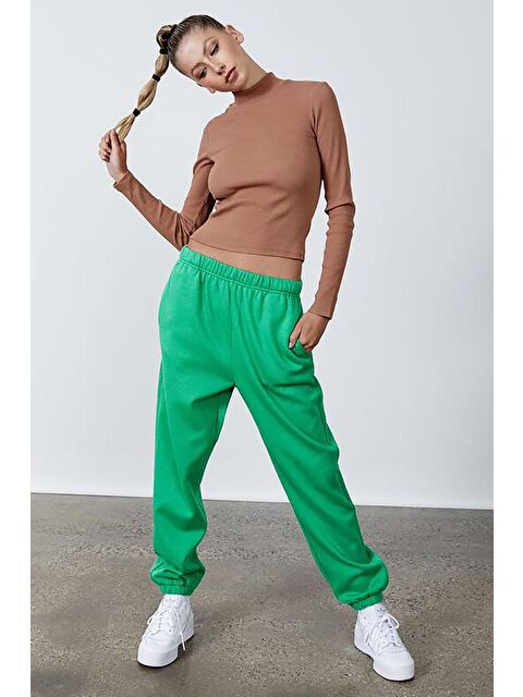 Madmext Kadın Yeşil Beli Lastikli Oversize Eşofman Altı Mg1235 - S000030633-18194