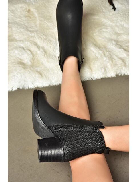 Fox Shoes R6741610 Siyah Kadın Bot - S000081329-19351