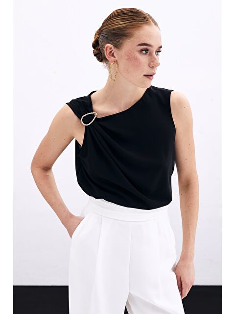 SATEEN Tek Omuz Detaylı Bluz - Siyah - S000384928-19351