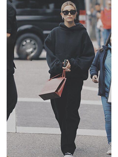 Madmext Siyah Kapüşonlu Şardonlu Oversize Cepli Sweatshirt Mg2206 - S000276499-19351