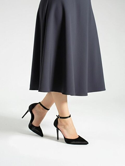 marinarosse Kadın Monica Bilek Bantlı Yüksek İnce Topuklu Siyah Saten Stiletto - S000506056-19351